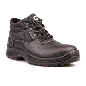 Bata Territory Memphis Black Boot Size 8