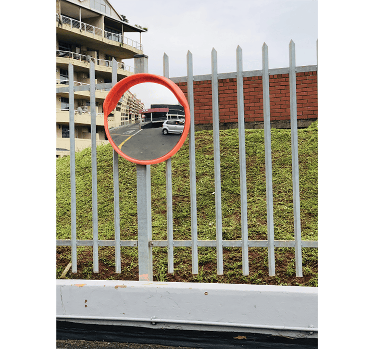 Convex Mirror ��� Blind Spot Visibility